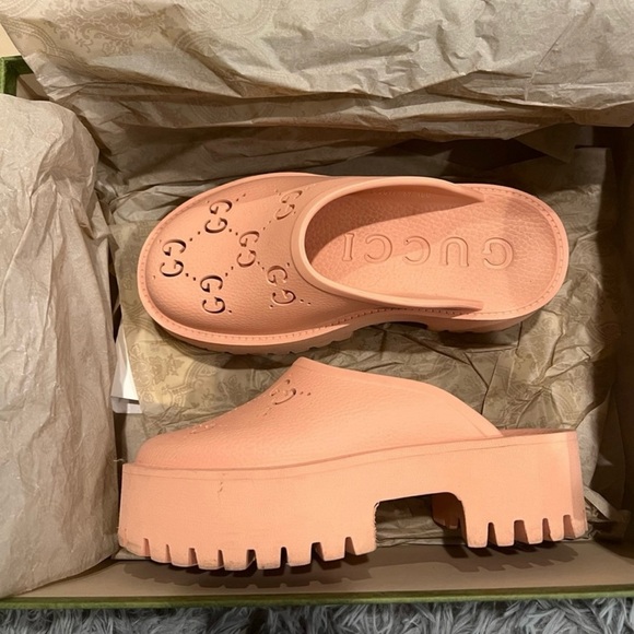Gucci Platform Mules - Picture 2 of 7